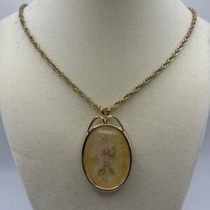 Vintage Oval Floral Pendant Necklace Gold Tone Chain Floral Art Deco Style